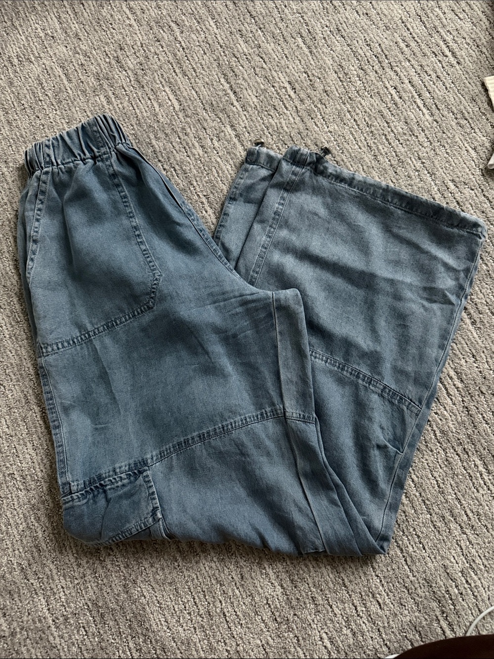 Wide Leg Jeans in Washed Blue